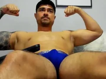 adam_clarke on Chaturbate 