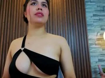 alannavidal — Let's play! - Multi-Goal :  A surprise #bigpussylips #bigclit #latina #feet #fuckmachine