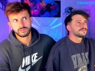 alexanderjaz on Chaturbate