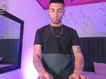 drakeneumann on Chaturbate