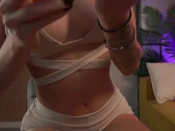 emma_land on Chaturbate 