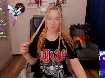 ghostly_temptation on Chaturbate