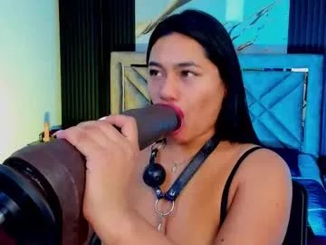 issafoxx on Chaturbate 