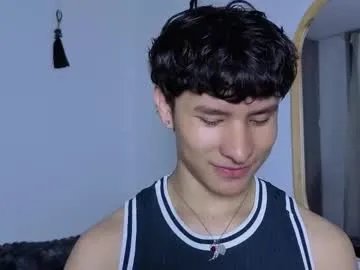 j_u_p_i_t_e_r on Chaturbate 