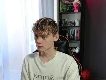 kirill_20_cm on Chaturbate 