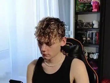 kirill_20_cm on Chaturbate 