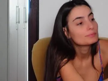 ninacrystal on Chaturbate 