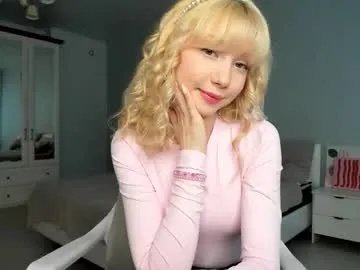 paradi_se on Chaturbate 