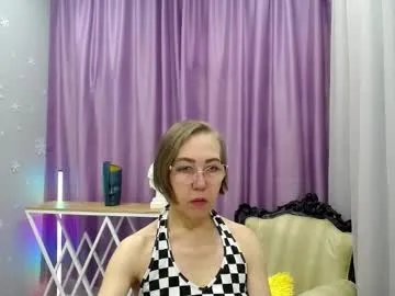 queen_a_n_i on Chaturbate 