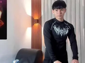 ryo_kush — enjoy my big cum #lovense #asian #cumshow #bigcock #young [1200 tokens remaining]