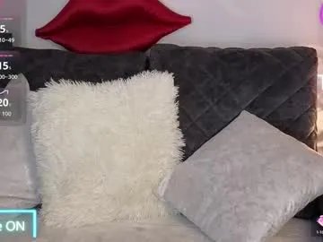 zuly_zahir_01 on Chaturbate