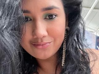 BETTY_BOOGB on Streamate 