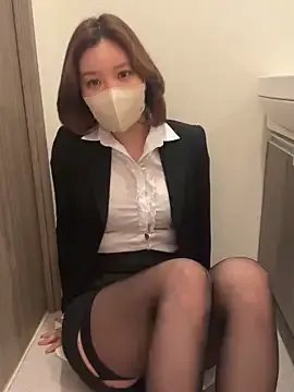 _3_mNm_3_ on StripChat