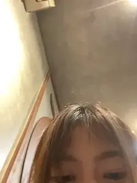 __BabyShowPublic__ on StripChat