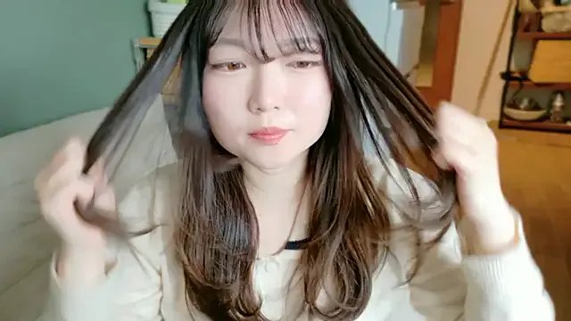__Yui_ on StripChat