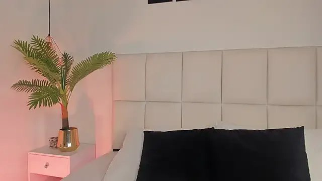 _Stephany_lee — Control fuck machine x2 minutes