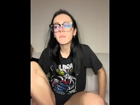 alibi_room on StripChat