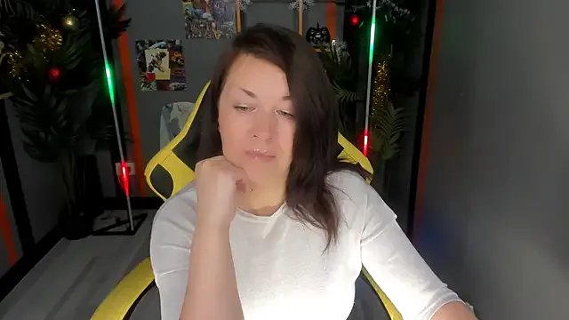 AnaMills on StripChat 