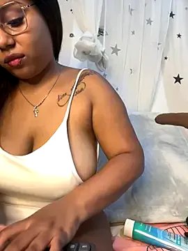 AnnePrince- on StripChat 