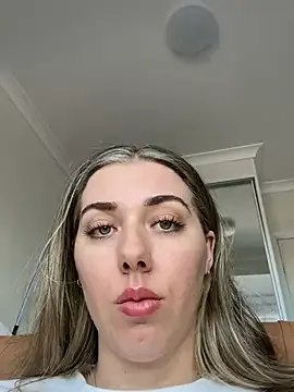 Aussielulu on StripChat