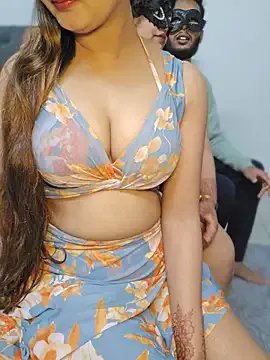 Awesomelusty on StripChat