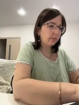B_Bonya_m on StripChat