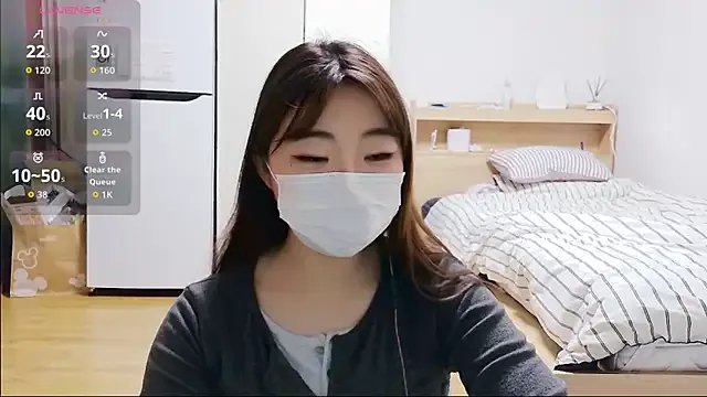 Berry_Chuu on StripChat