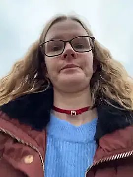 Bikergirl_97 on StripChat
