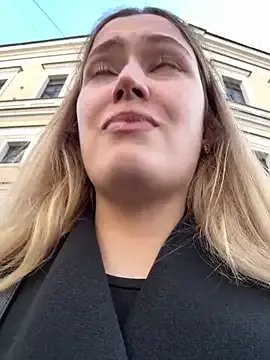 blonde_exe on StripChat