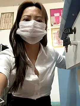 Cherry520 on StripChat