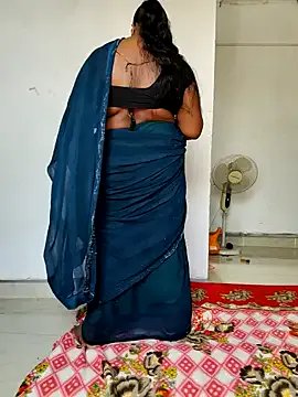 Desicouple1706 on StripChat