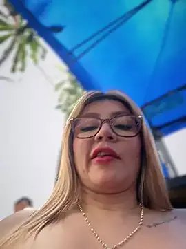 DIANITA_1988 on StripChat