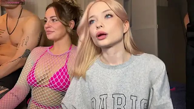 dollfromvenus on StripChat