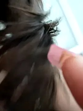 Dongti_mo on StripChat