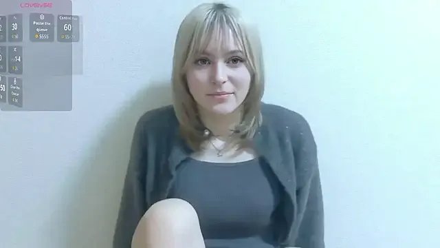e_ri_ka93 — Freechat on StripChat