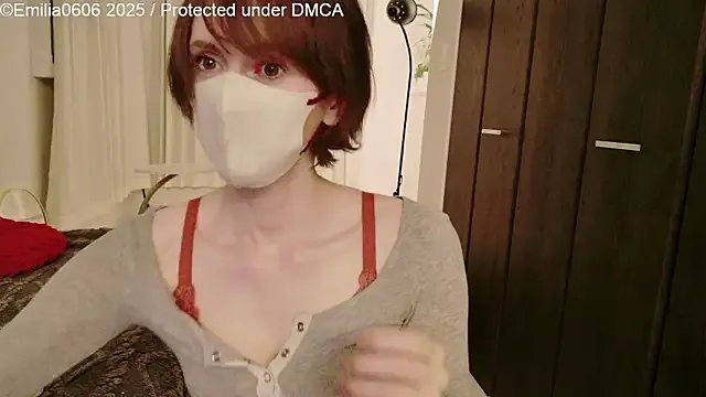 Emilia0606 on StripChat