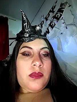 esmeralda_jadees on StripChat
