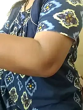 gaurika18 on StripChat