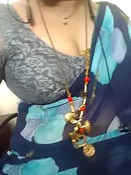 gaurika18 on StripChat