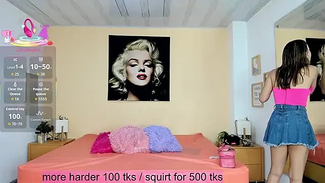 Glamorous_Giirlss on StripChat