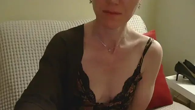HannaAX on StripChat