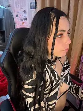 i_am_nina_ on StripChat