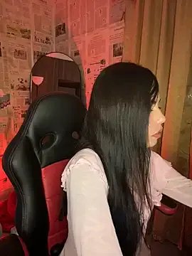 i_am_nina_ on StripChat