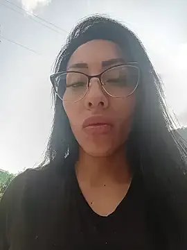 Isabellitasexi38 on StripChat