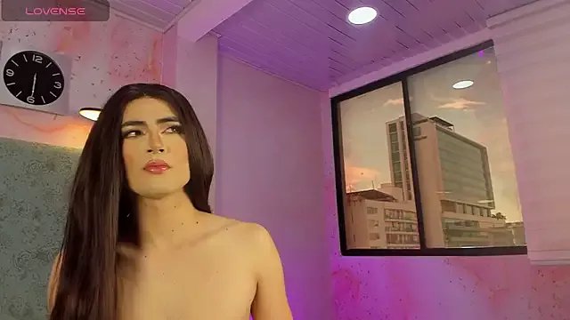 JESSI_NAOMI on StripChat 