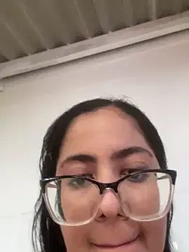 Jessyivonne on StripChat