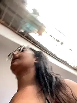 Jessyivonne on StripChat