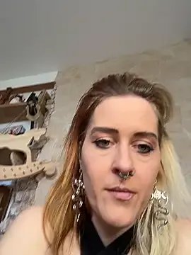Jolene_Fuego on StripChat
