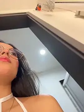 Juanita-Diaz on StripChat