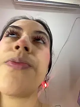 Juanita-Diaz on StripChat
